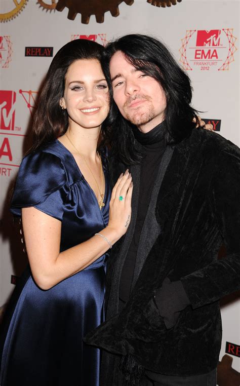 is Lana Del Rey married